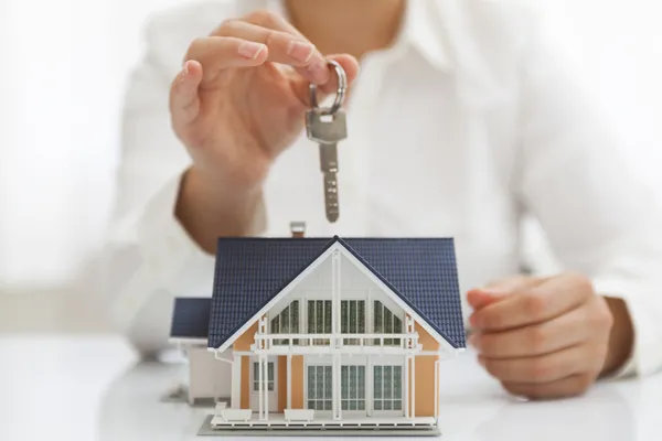 Konut kredisi faiz oranı ne oldu? Konut kredisi faizleri nasıl hesaplanır? İşte Ziraat Bankası ve Halkbank'ın konut kredi faiz oranı açıklaması... - 1