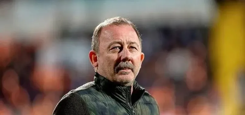 Beşiktaş'ta Sergen Yalçın bombası! Resmi açıklama geldi