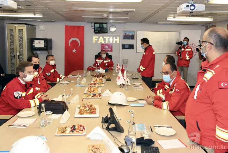 Başkan Erdoğan Fatih sondaj gemisinde incelemelerde bulundu! O talimatı bizzat verdi 15