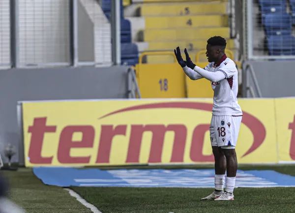 Trabzonspor deplasmanda güldü! Gençlerbirliği 1-2 Trabzonspor MAÇ SONUCU-ÖZET