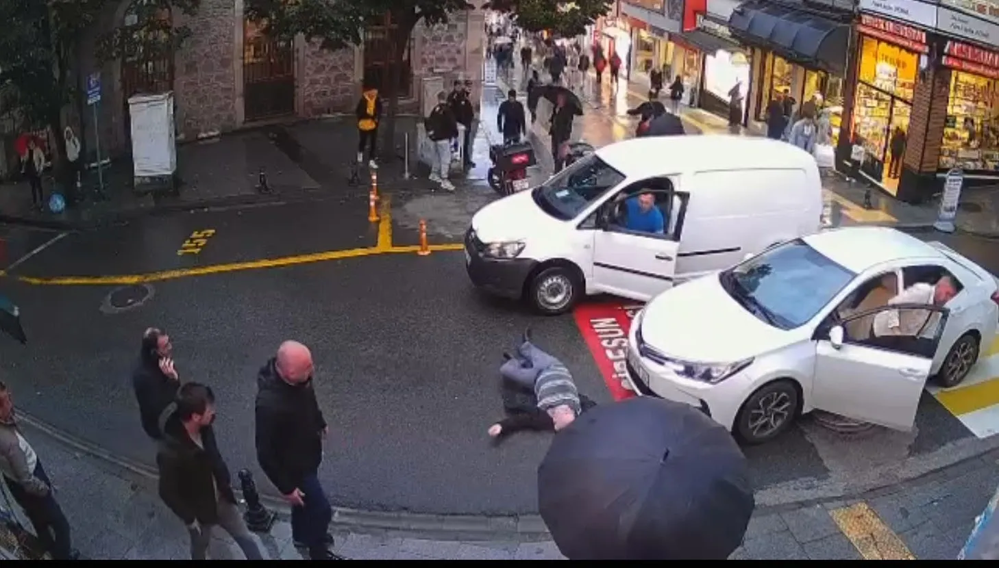 Giresun’da ilginç trafik kazası olayı! Yaptığına kimse bir anlam veremedi