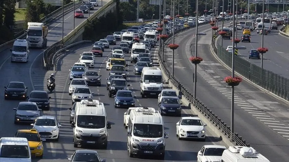 Milyonlarca araç sahibini ilgilendiriyor! Trafik sigortasında yeni dönem