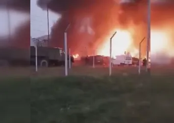 Karabağ'da benzin depolama alanında patlama meydana geldi