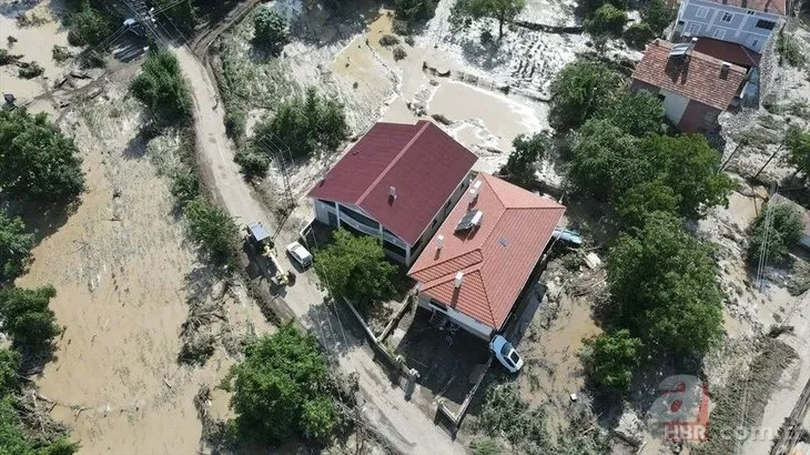 Sel felaketinde son durum: Ölçer Apartmanı müteahhidi gözaltında  | Kastamonu’nun Bozkurt ilçesinden yürek burkan kareler