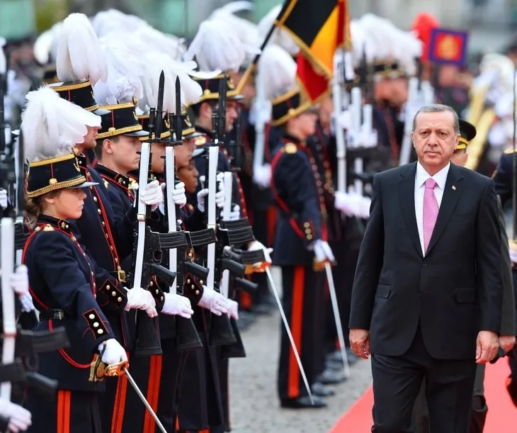 Cumhurbaşkanı Erdoğan Belçika’da resmi törenle karşılandı