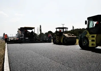 Yol güvenliği için sıcak asfalt dönemi