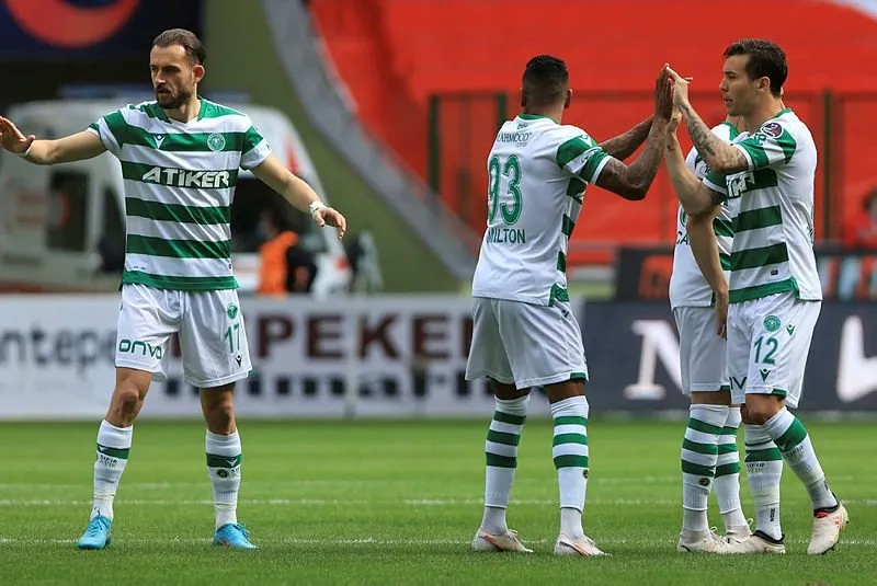 Konyaspor evinde Göztepe’yi devirdi!