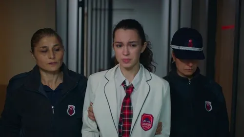 Kardeşlerim 105. bölüm 2. fragmanı | “Penceresiz kaldım anne”