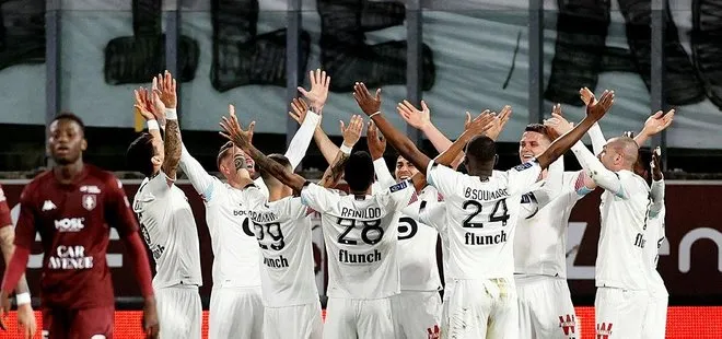 Lille, Metz’i Türk yıldızlarıyla yendi: Lequipe Türk Marşı başlığını attı
