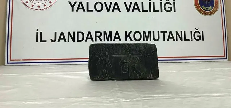 Yalova’da Mısır dönemine ait olduğu iddia edilen bir tablet ele geçirildi