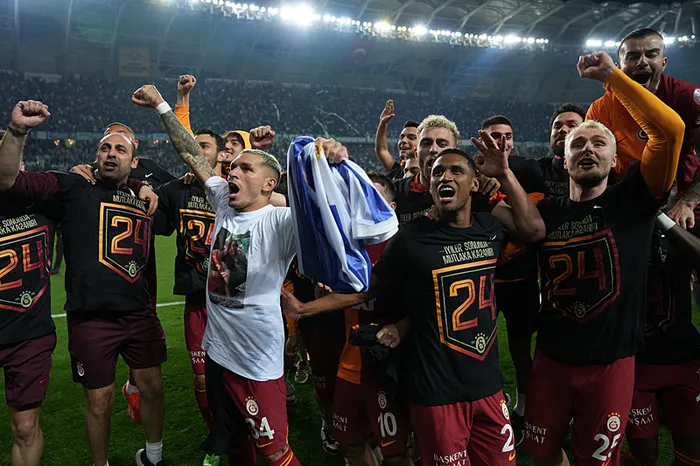 Şampiyon Galatasaray! Gol kralı Icardi Konya’da şov yaptı | 102 puanlık zafer | Başkan Erdoğan’dan tebrik mesajı