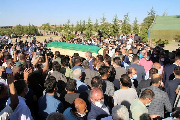 konyada-7-kisinin-olduruldugu-katliamin-nedeni-ne-adalet-bakani-abdulhamit-gulden-son-dakika-aciklamasi-1627748778195.jpg Konya'da 7 kişinin öldürüldüğü katliamın nedeni ne? Adalet Bakanı Abdulhamit Gül'den son dakika açıklaması - 3