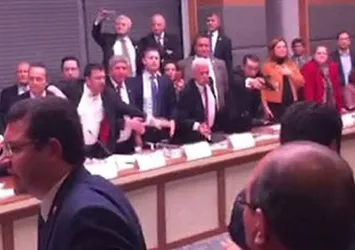 Yeni anayasa konusunda flaş gelişme
