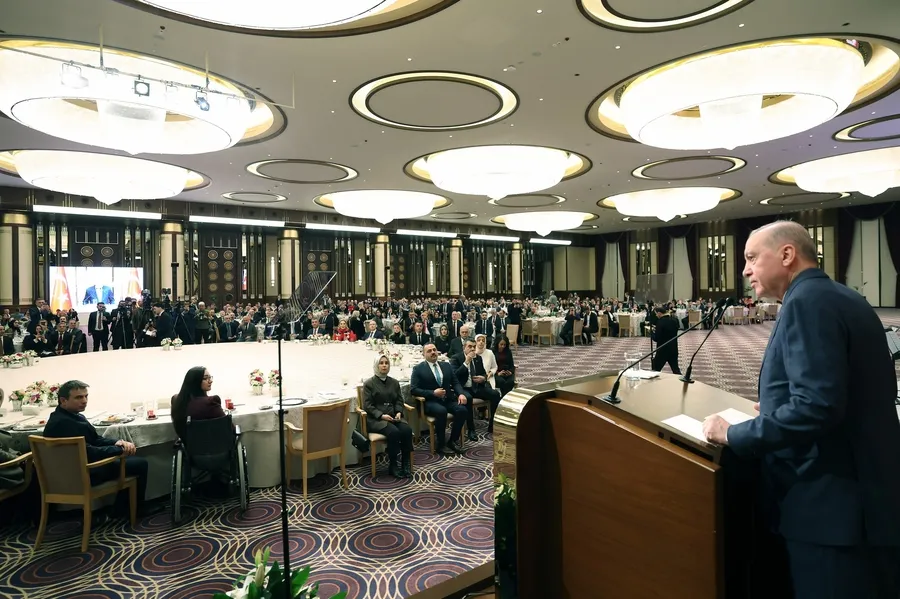 baskan-erdogan-ogretmene-siddete-toleransimiz-yok-1773861395946.jpg Fotoğraf-AA
