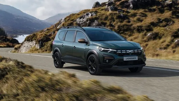 Dacia Ekim ayı sıfır araç fiyatlarını yeniden güncelledi! İşte 2023 Model Dacia Duster, Spring, Sandero Stepway, Jogger güncel fiyatları