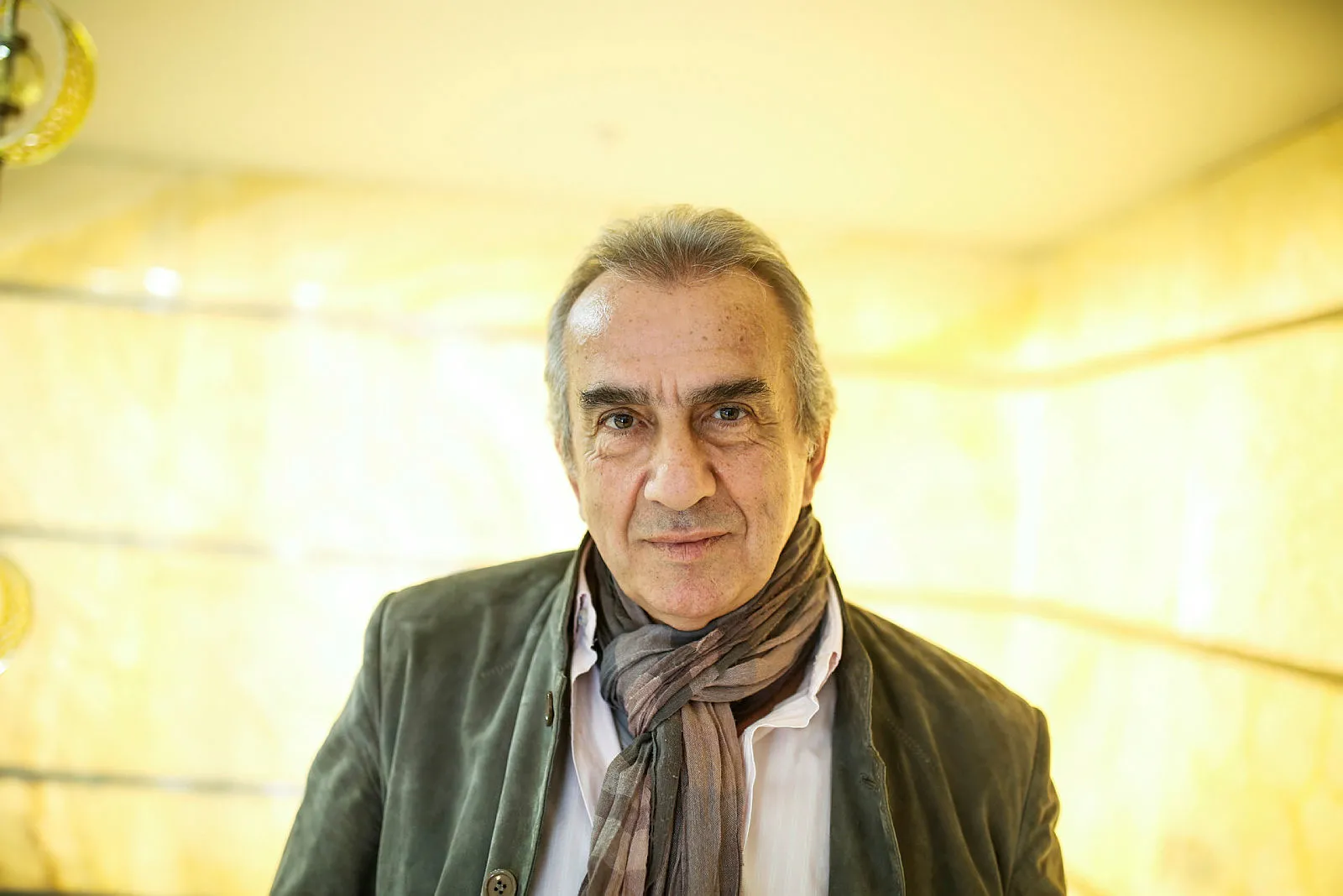 Erhan Yazıcıoğlu kimdir, kaç yaşında? 2. Sayfa'nın konuğu Erhan Yazıcıoğlu'nun oynadığı diziler ve filmler nelerdir?