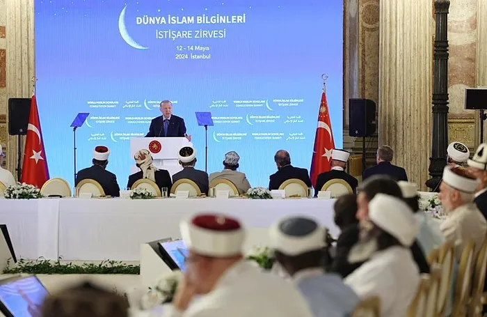 Başkan Erdoğan’dan Dünya İslam Bilginleri Zirvesi’nde dünyaya çağrı: Bütün ülkeleri bir an önce Filistin Devleti’ni tanımaya davet ediyoruz