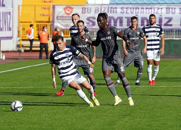 Fatih Karagümrük Kasımpaşa'yı 3-1 mağlup etti! - 7