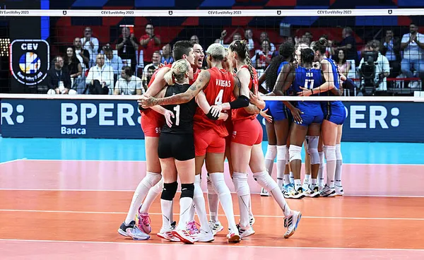 filenin-sultanlari-cev-avrupa-sampiyonasinda-finalde-1693589666352.jpg Filenin Sultanları CEV Avrupa Şampiyonası'nda finalde! - 1