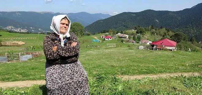 Şehit Eren Bülbül’ün annesinden HDP önünde eylem yapan annelere destek