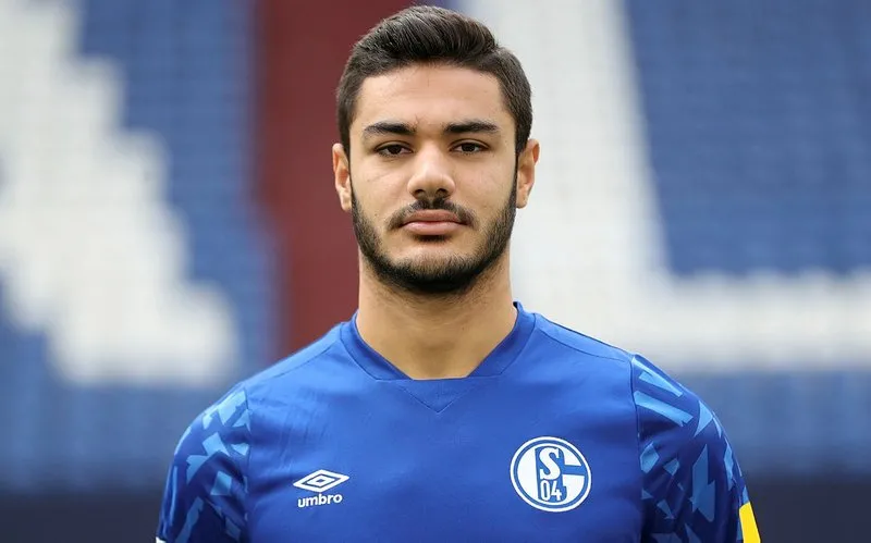 Ozan Kabak Schalke Den Ayriliyor Mu
