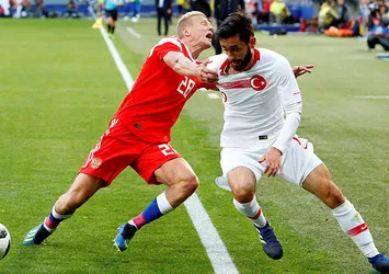 Galatasaray'a Yunus Mallı mesajı