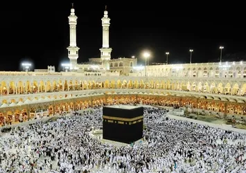 FETÖ'ye bir tokat da Kabe İmamı'ndan!