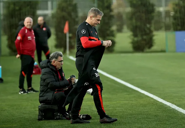 Türkiye Norveç maçı saat kaçta, ne zaman? 2022 FIFA Dünya Kupası Avrupa Elemeleri milli maç hangi kanalda? - 1