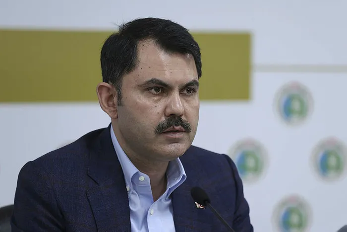 Son dakika: Çevre ve Şehircilik Bakanı Murat Kurum açıkladı: İzmir'de 1841 konutun inşasına TOKİ eliyle başladık - 1