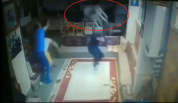 Ankara’da çirkin cemevi saldırısı:45 dakikada üç yerde provokasyon! İçişleri Bakanı Süleymanı Soylu'dan sert tepki - 2