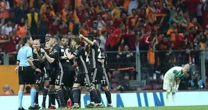 Beşiktaş’tan tarihi protesto!