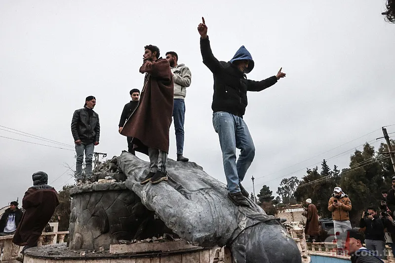 Terörün sembolleri bir bir yıkıldı! Tabka’da tarihi anlar 16