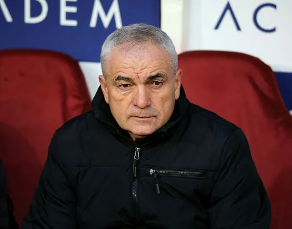 galatasaray-sivasspor-deplasmaninda-uc-puana-uzandi-sivasspor-1-2-galatasaray-mac-sonucu-1672330924827.jpg Galatasaray Sivasspor deplasmanında üç puana uzandı! Sivasspor 1-2 Galatasaray (MAÇ SONUCU) - 3