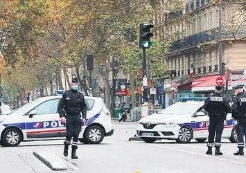 Fransa'da Türk aile ölümden döndü! Fransız polisi saldırganları korudu