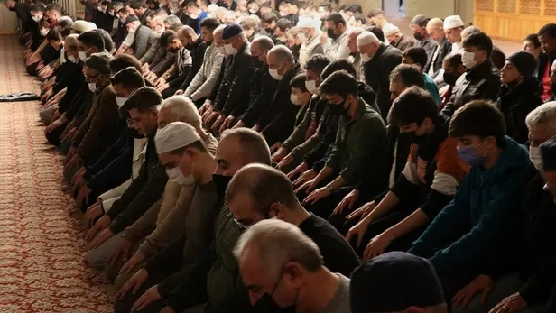 ilk-teravi-namazi-ne-zaman-ve-saat-kacta-kilinacak-istanbul-ankara-izmir-icin-ilk-teravi-vakti-2024-diyanet-im-1710063280171.jpg İlk teravi namazı ne zaman ve saat kaçta kılınacak? İstanbul, Ankara, İzmir için ilk teravi vakti…. (2024 DİYANET İMSAKİYE) - 4