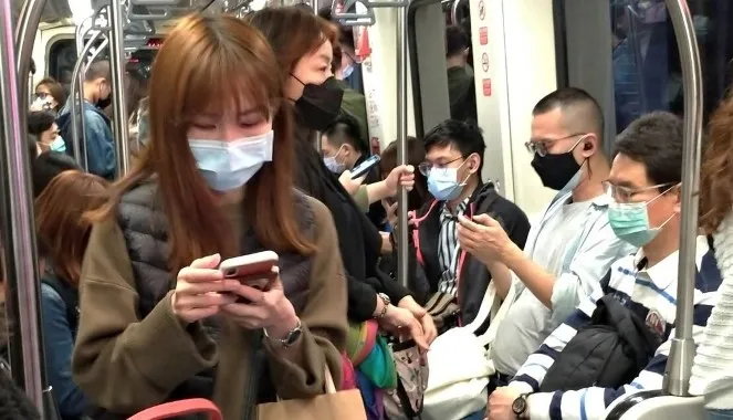 İspanya'da koronavirüs nedeniyle son 24 saatte 655 kişi öldü - 1