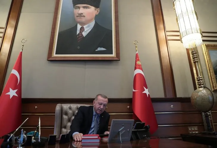 Başkan Erdoğan harekat merkezinden gelişmeleri takip etti!