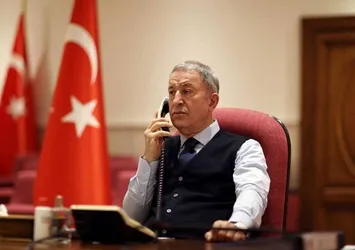 Bakan Akar'dan 2 kritik Ukrayna görüşmesi