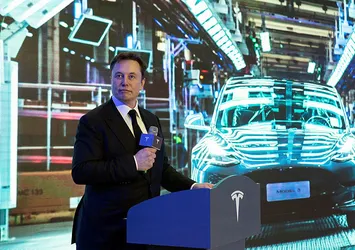 Tesla'nın CEO'su Elon Musk tarih verdi: Yıl sonuna kadar...