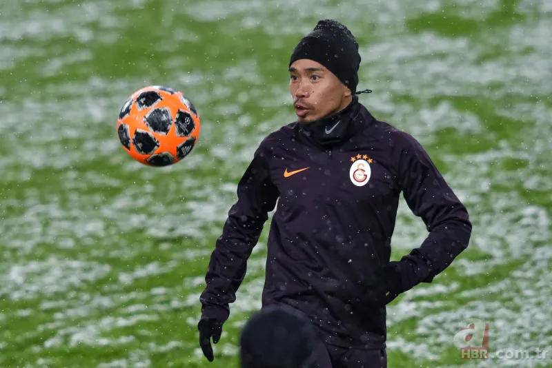 Galatasaray'ı bekleyen tehlike! İşte Lokomotiv Stadı'nın son hali 24