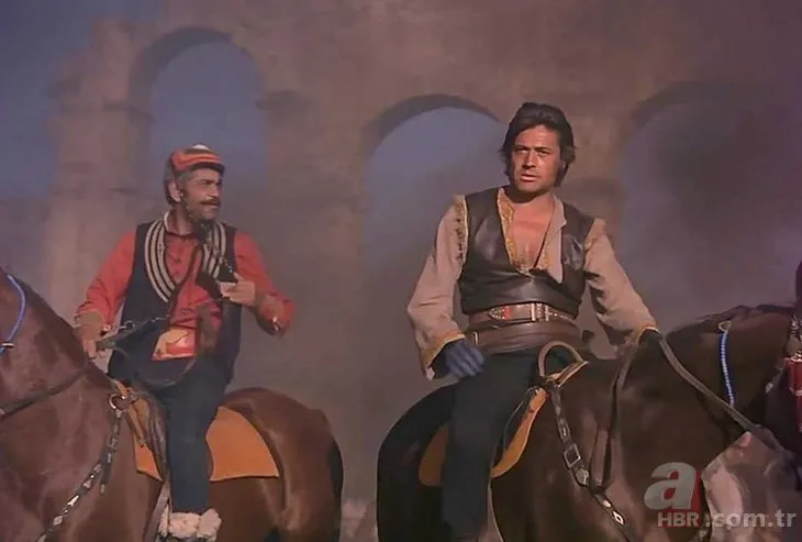 Yeşilçam'ın efsane filminde Cüneyt Arkın'ın eli kopmuş