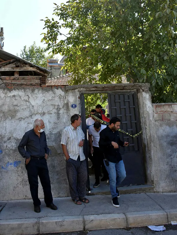 1665296581803.jpg Oğlunu öldüren baba konuştu: Para istedi vurdum - 2