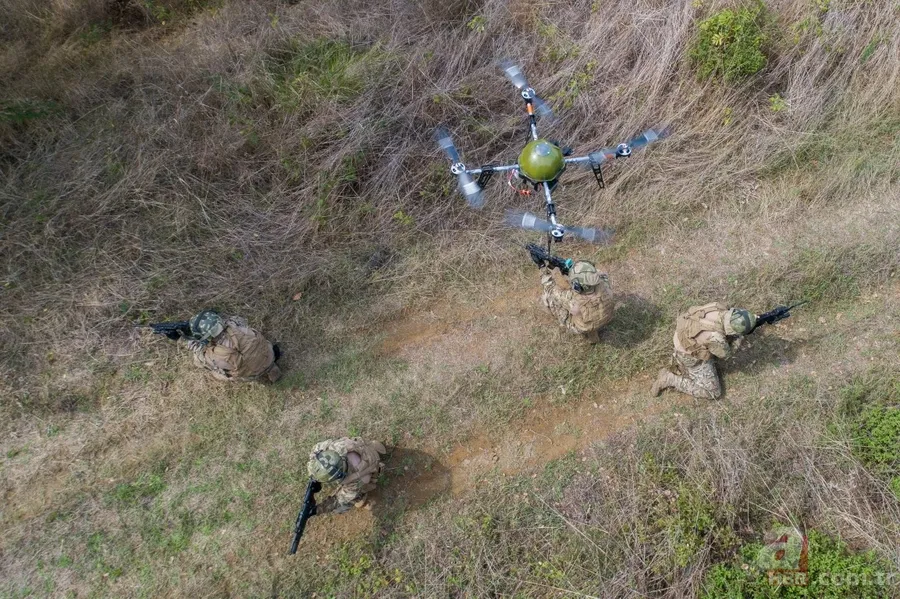 Türk ordusunun gururu SAS komandoları görüntülendi! 11