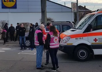 Almanya'da Türk aile evlerinde ölü bulundu