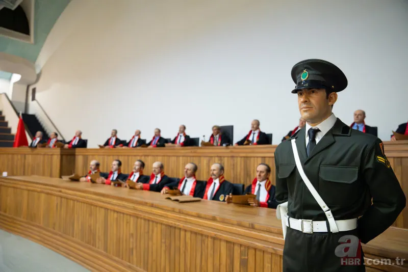 Adı "Yassı" namı "Yaslı" adaydı... Demokrasi ve Özgürlükler Adası olarak hafızalara ışık tutuyor 25