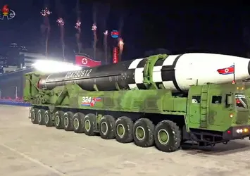 Japonya'dan ABD'ye balistik füze uyarısı! Menzildesiniz