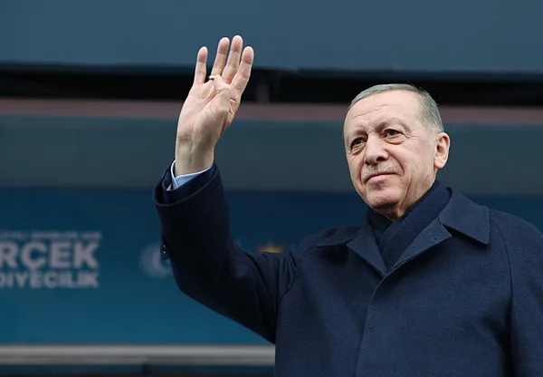 baskan-erdogan-elazig-mitinginde-onemli-aciklamalarda-bulunuyor-1709738954541.jpg Başkan Erdoğan Elazığ mitinginde önemli açıklamalarda bulundu - 2