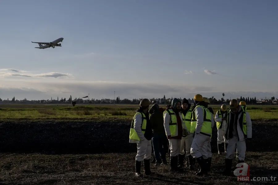 Cumhurbaşkanlığına ait uçak madencileri deprem bölgesine götürdü: "Bir can bir candır bizim için" 25
