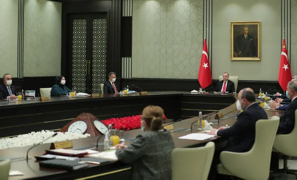 kabine-toplantisi-baskan-erdogan-liderliginde-toplaniyor-masada-hangi-konular-var-1643539519222.jpg