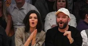 Kendall Jenner’ı çocuklarına tercih etti!
